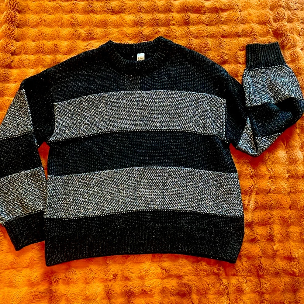 Oversized crew neck metallic sweater